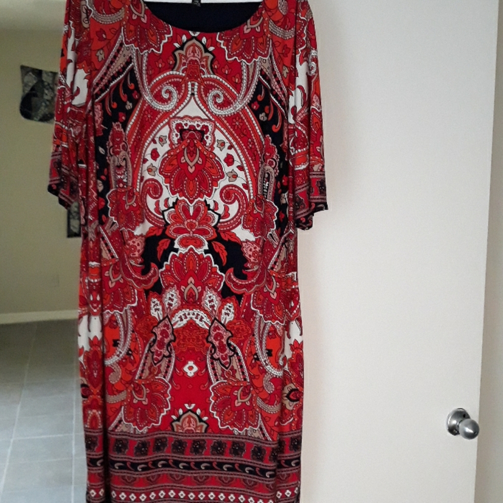 Elegant Red & Gold Design Dress